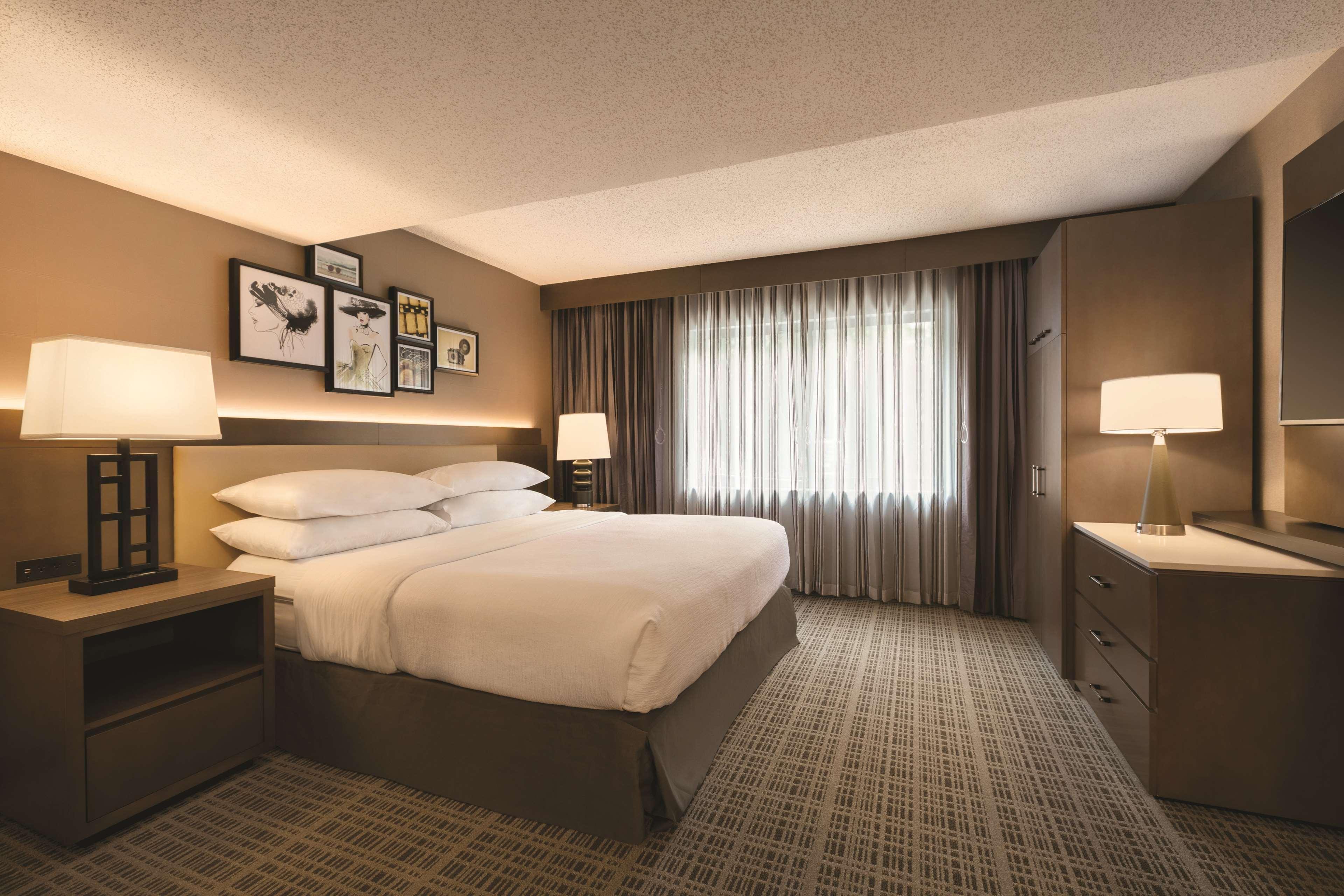 Embassy Suites By Hilton Richmond Dumbarton Eksteriør bilde