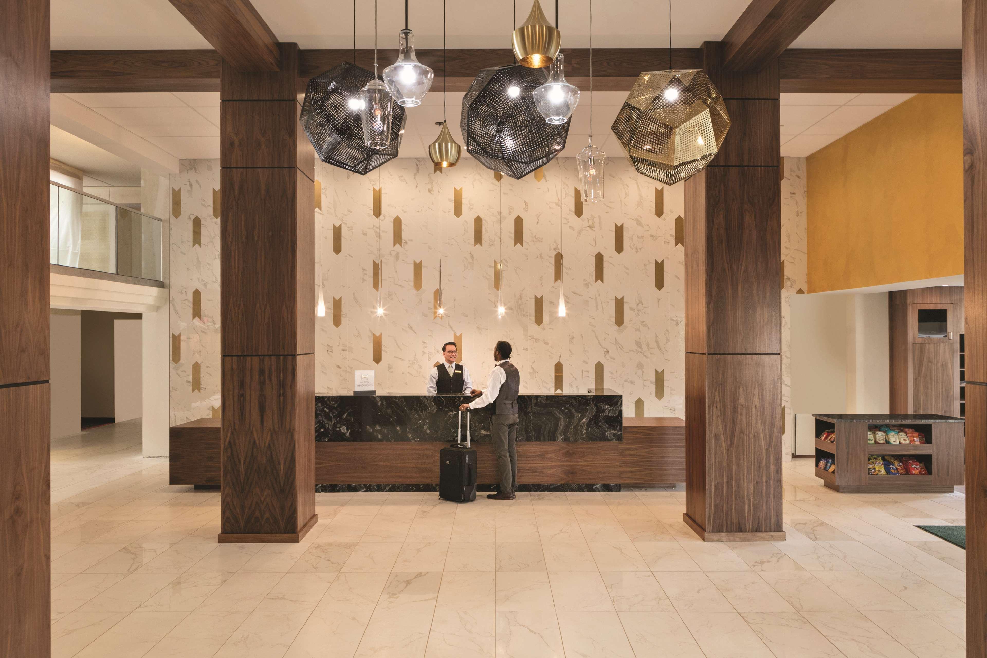 Embassy Suites By Hilton Richmond Dumbarton Eksteriør bilde