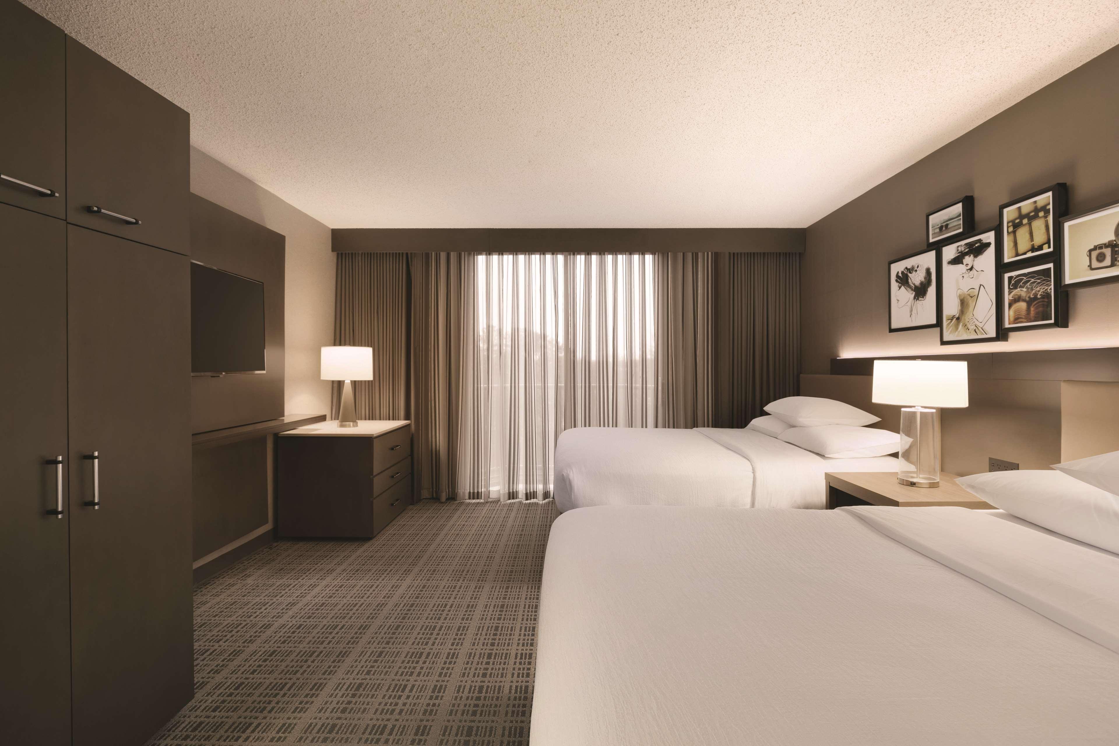 Embassy Suites By Hilton Richmond Dumbarton Eksteriør bilde