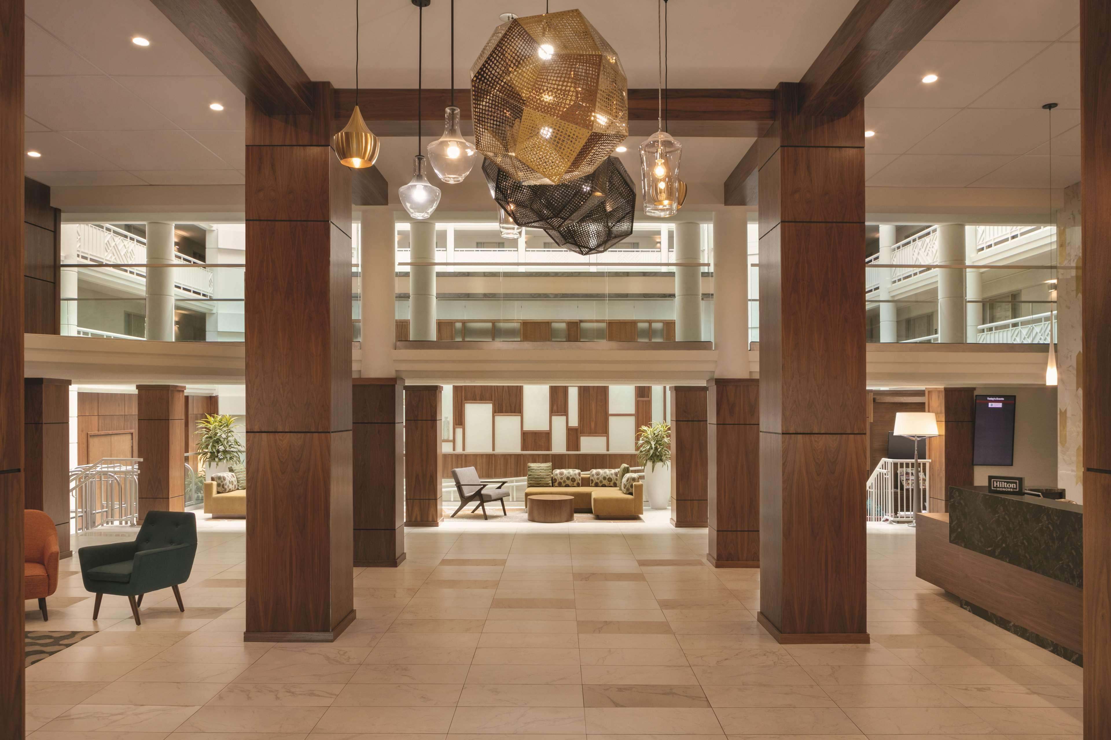 Embassy Suites By Hilton Richmond Dumbarton Eksteriør bilde